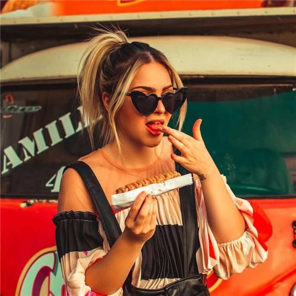 Black Sunglasses for Women, Love Heart Shaped, Vintage Cat Eye Retro EyeGlasses
